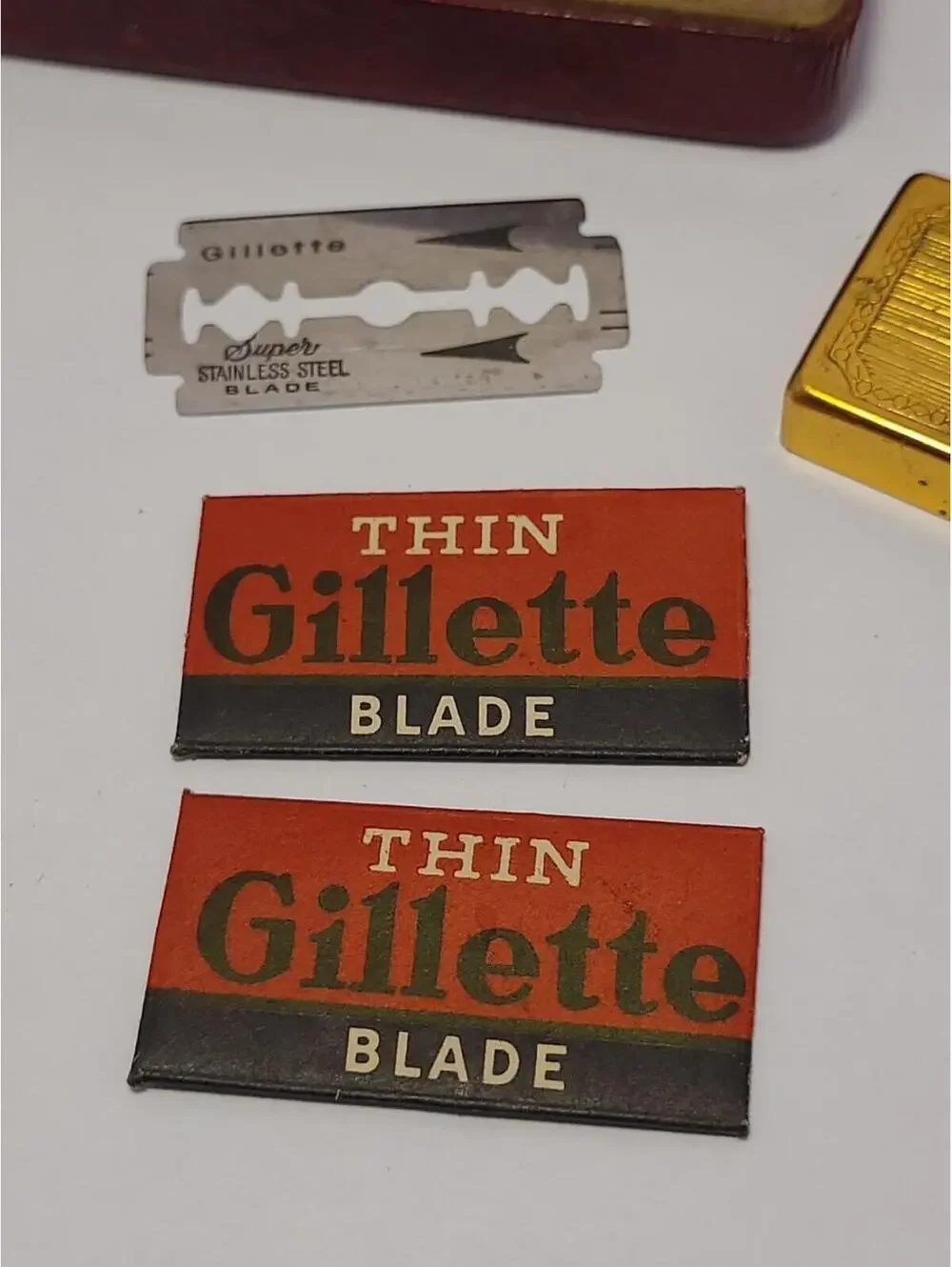 Vintage Gillette Gold Tone Safety Razor Pat 1858316 Repat 17567 + Case & Blade